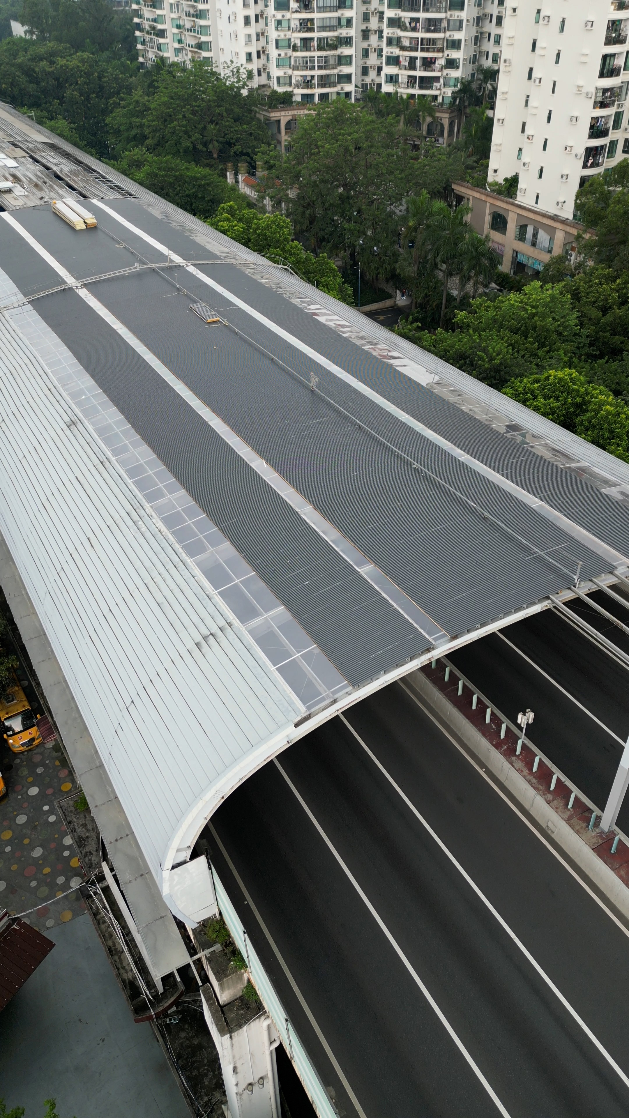 Highway sound insulation and noise reduction project